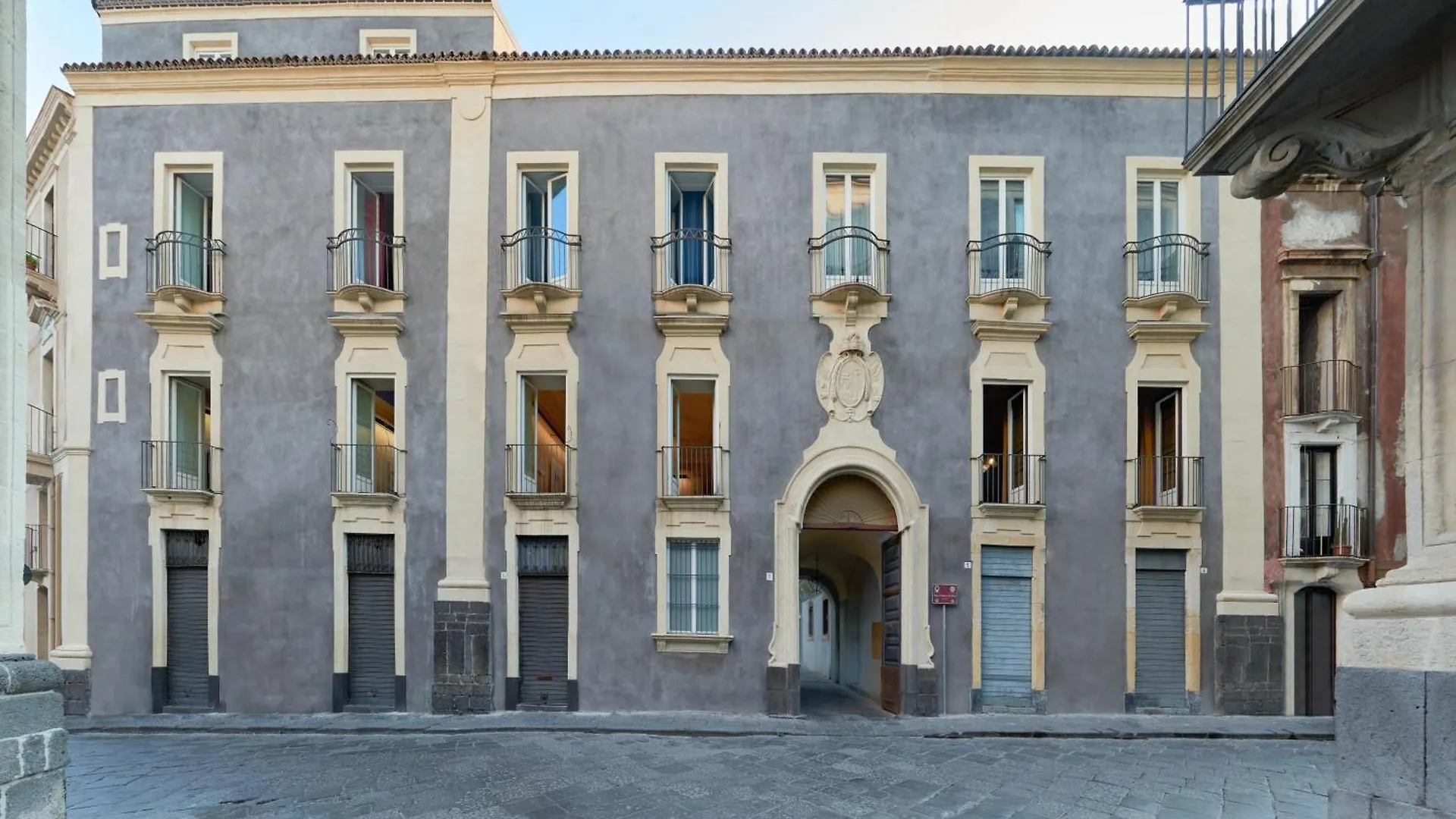 Appartamento Palazzo Scammacca Aeroporto di Catania Fontana Rossa Italia